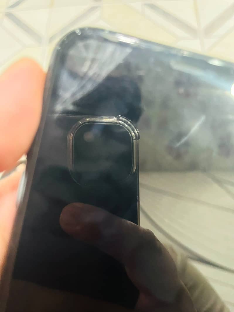 Apple iPhone 11 6