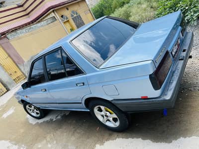 Nissan Sunny 1986