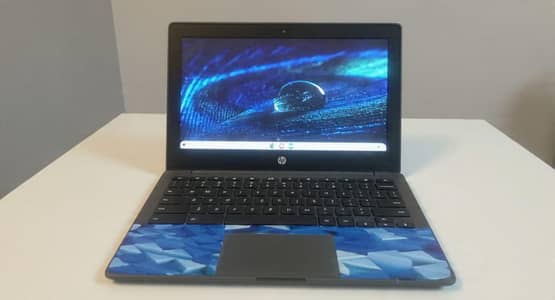 OS Chromebook in good condition and neat and clean