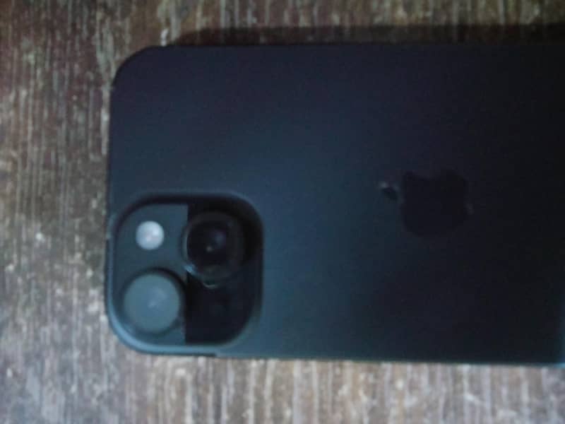 Apple iPhone 15 2