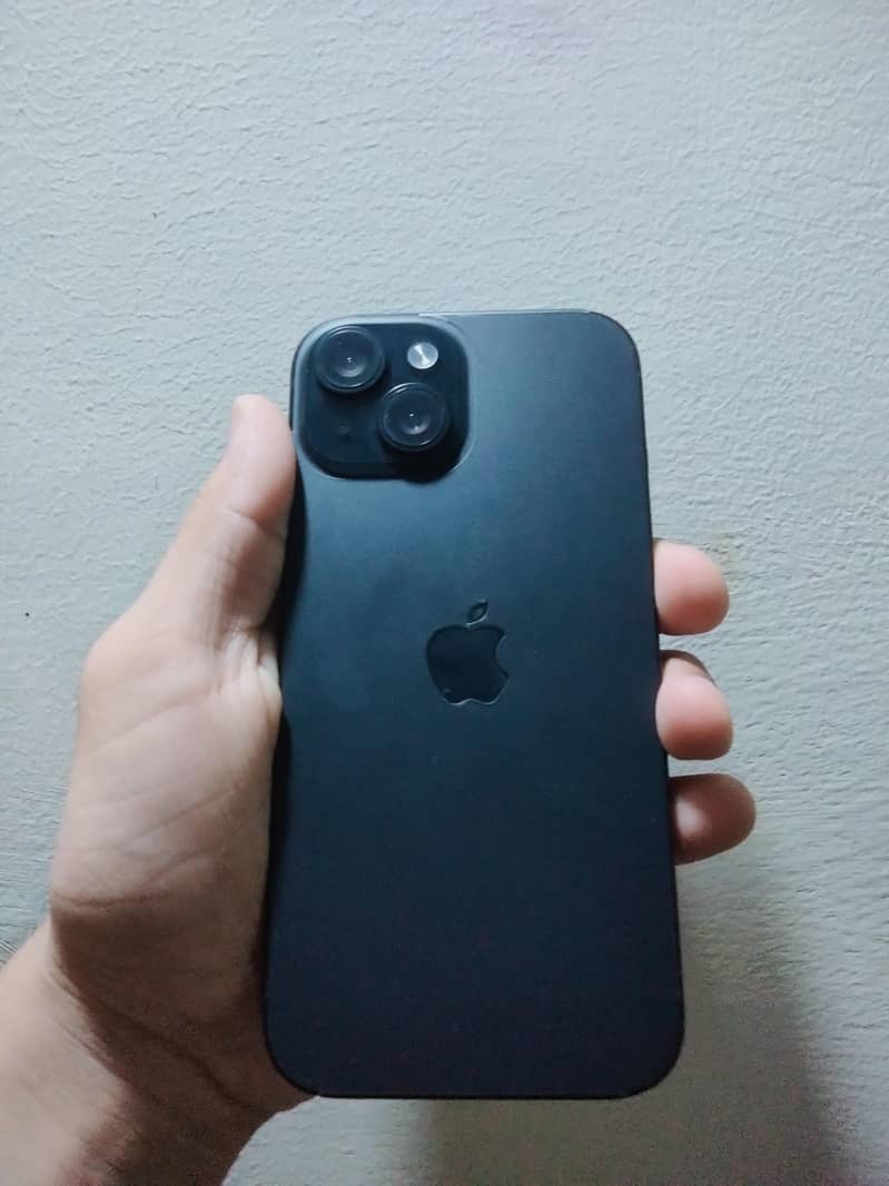 Apple iPhone 15 7