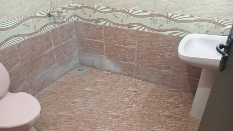 Upper Portion For Rent 10