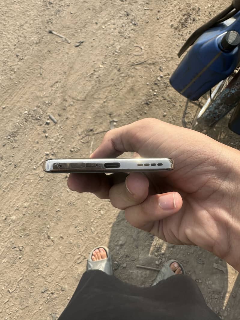 Infinix Zero 30 7