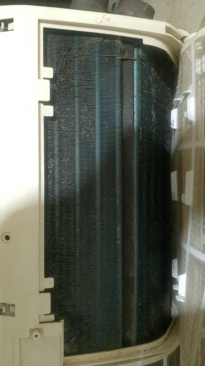 Daikool 1 ton split 2