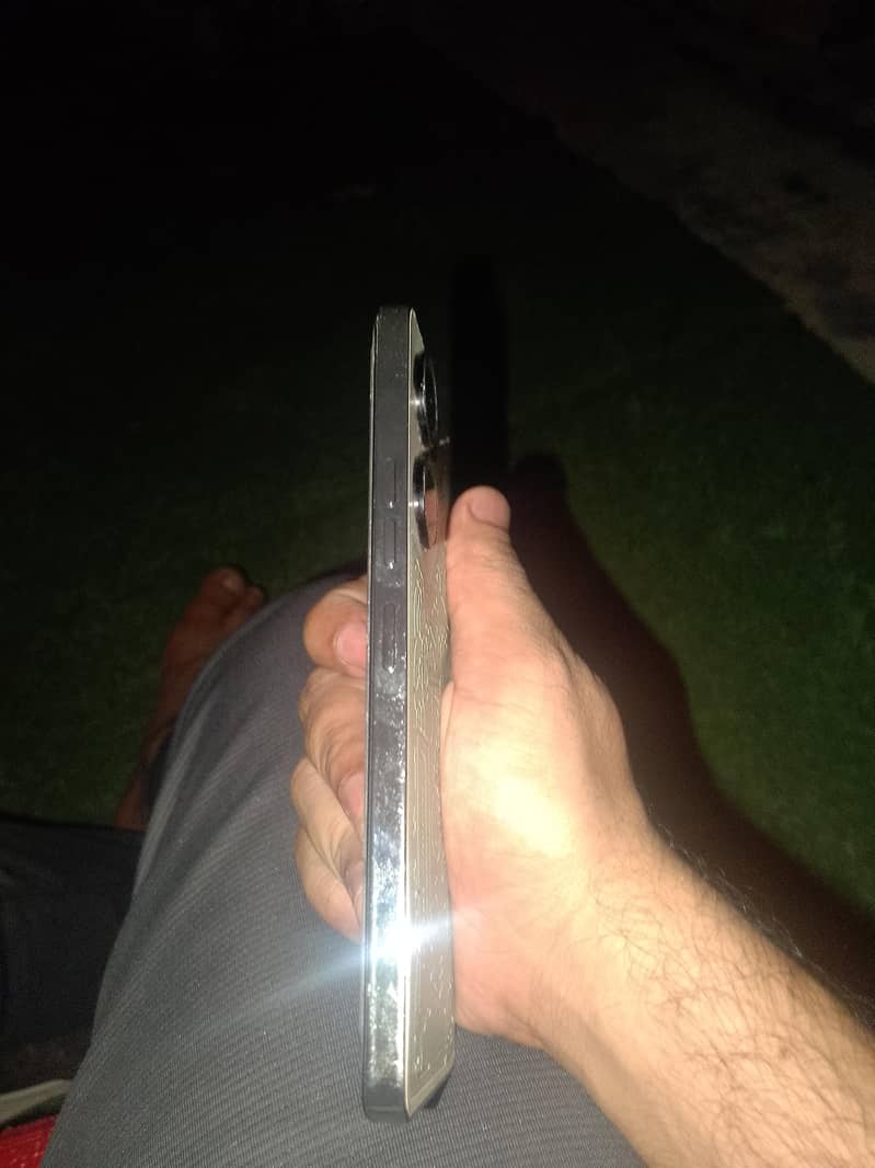 Tecno CAMON 20 1