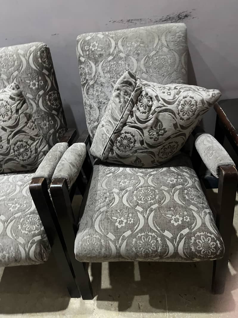 Sofa chairs 3
