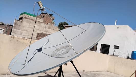 dish shabir 8 feet solad 4 pieces with stand & motor
