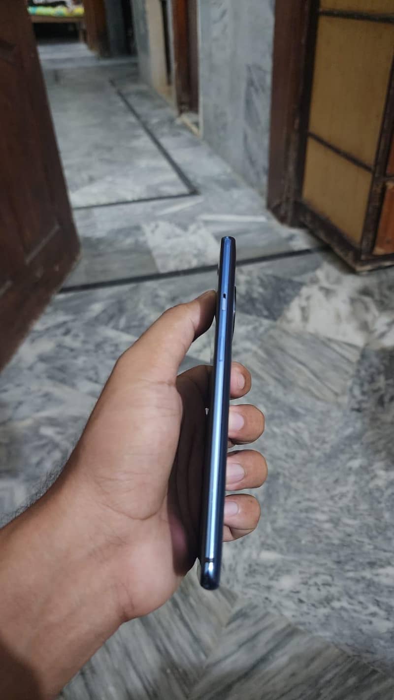 One Plus 7T 3