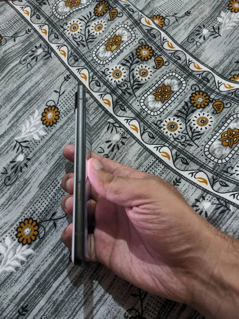 Google Pixel 6a 2