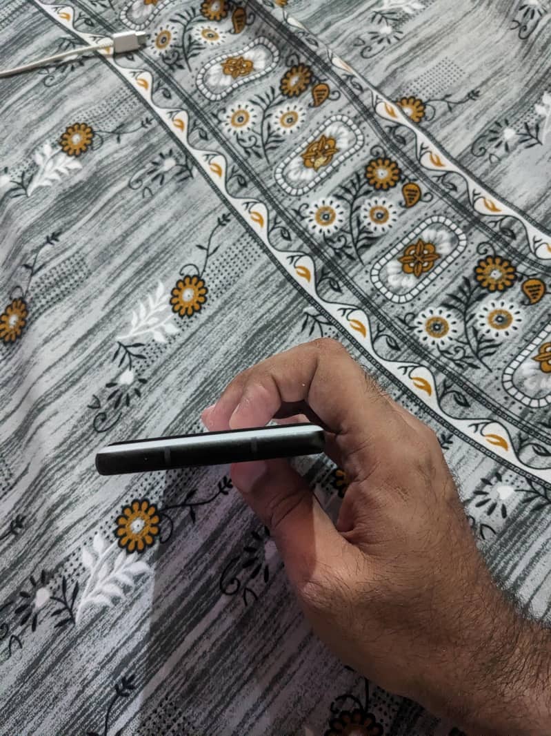 Google Pixel 6a 3