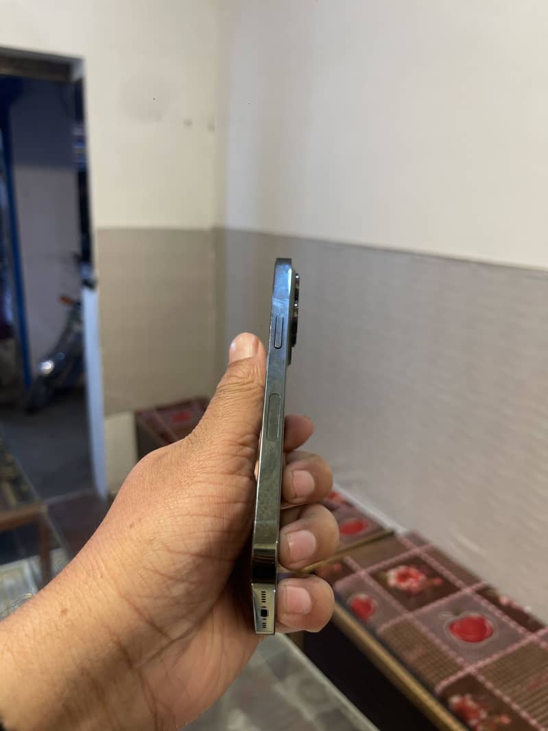 iphone 13 pro 3