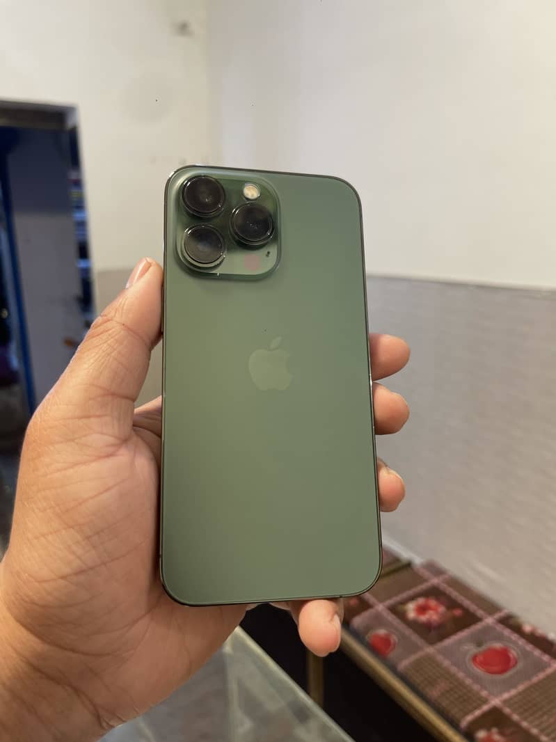 iphone 13 pro 4