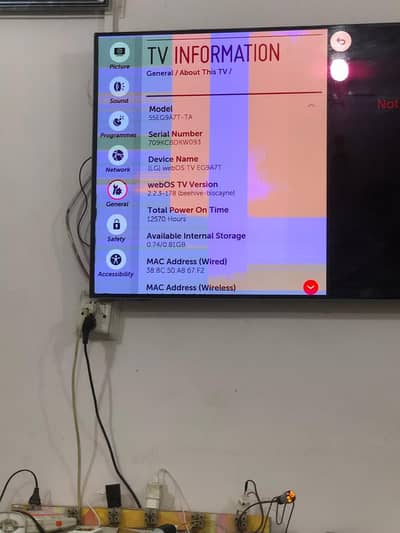 LG OLED TV NO ISUE 55 INCH SMART TV