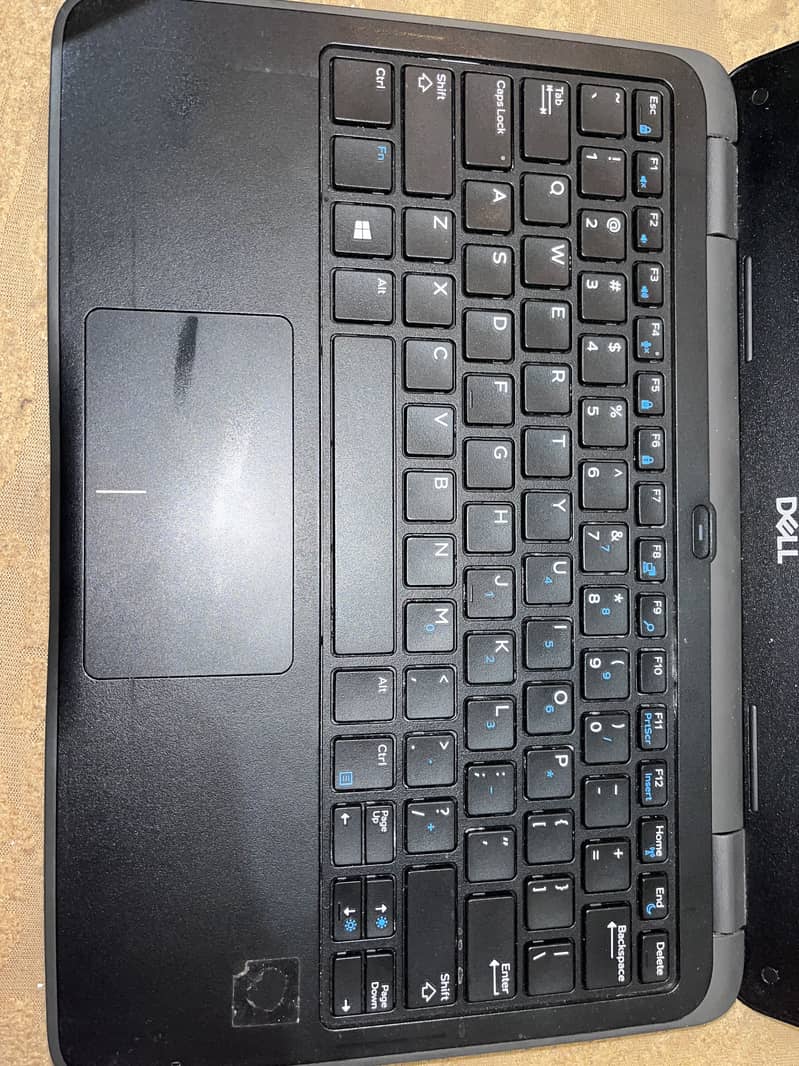 Laptop 0