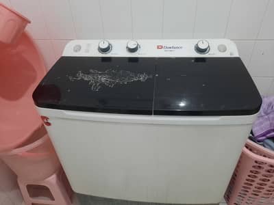 Dawlance washing machine and dryer