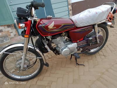 honda 125 for sale. . like zero meter