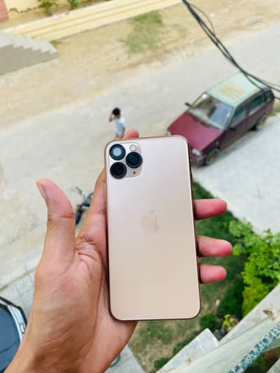 I phone 11 pro factory unlock