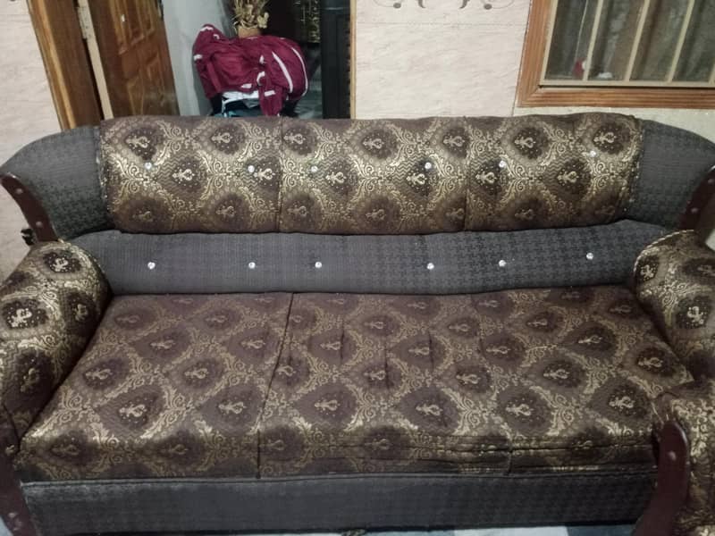 sofaset 5 seater  condition 10/8.5 0