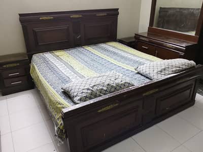5 piece Furniture Set