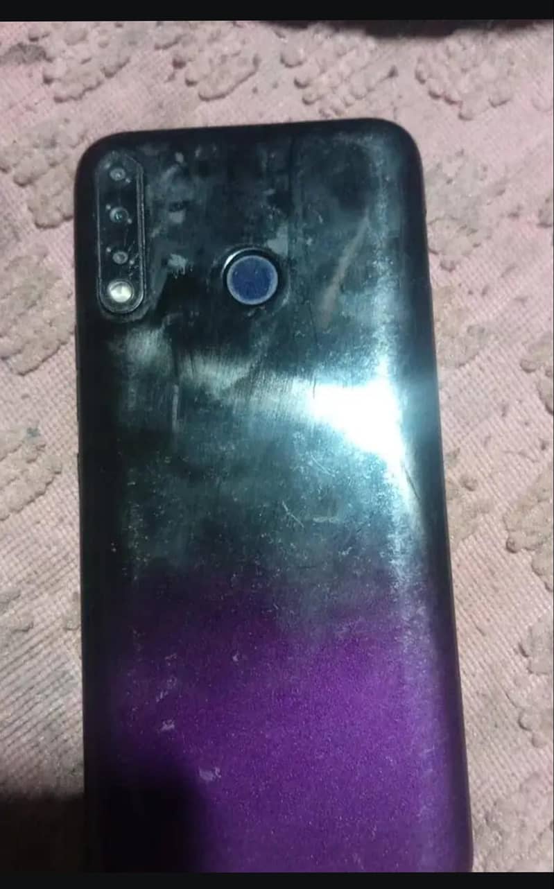 Tecno Spark 4 1