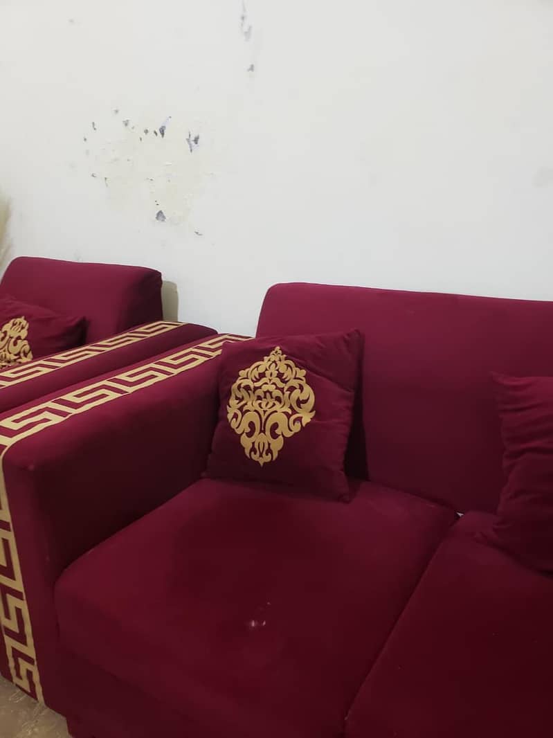 Beautiful Sofa Set  7
