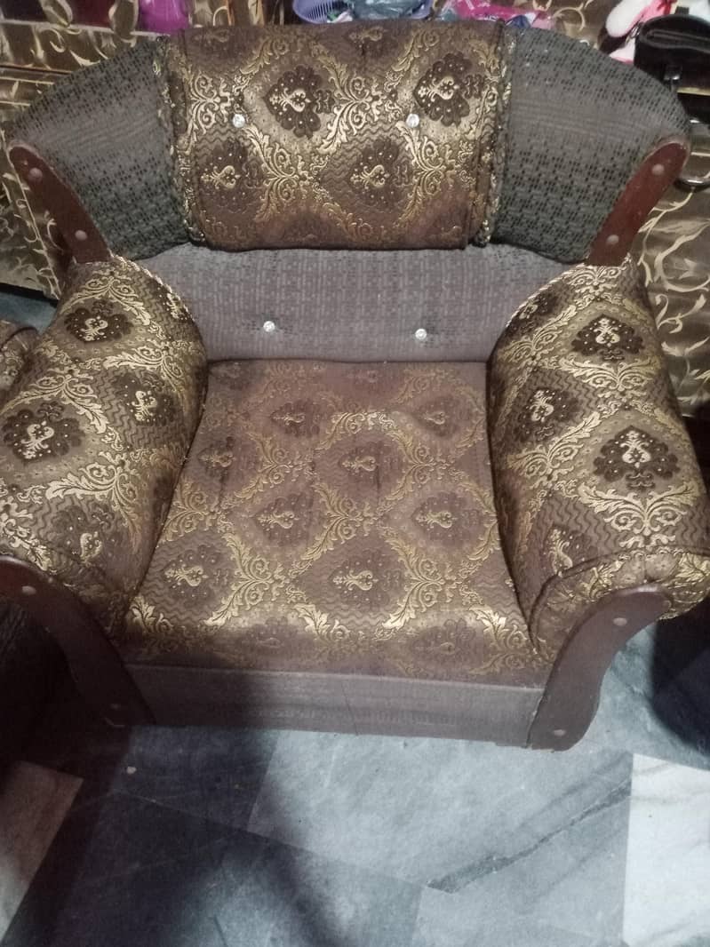 sofaset 5 seater  condition 10/8.5 2