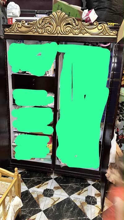 Wardrobe condition 10/10 brand new urgent sale