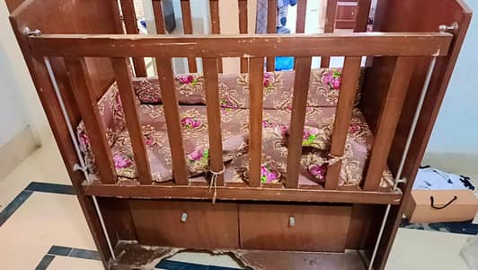 baby crib for urgent sale with extra bed mattress cover