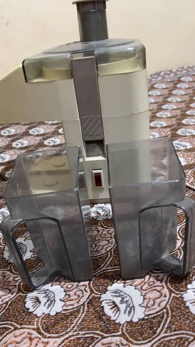 Fruit juicer Speccially for orange pomegranate apple