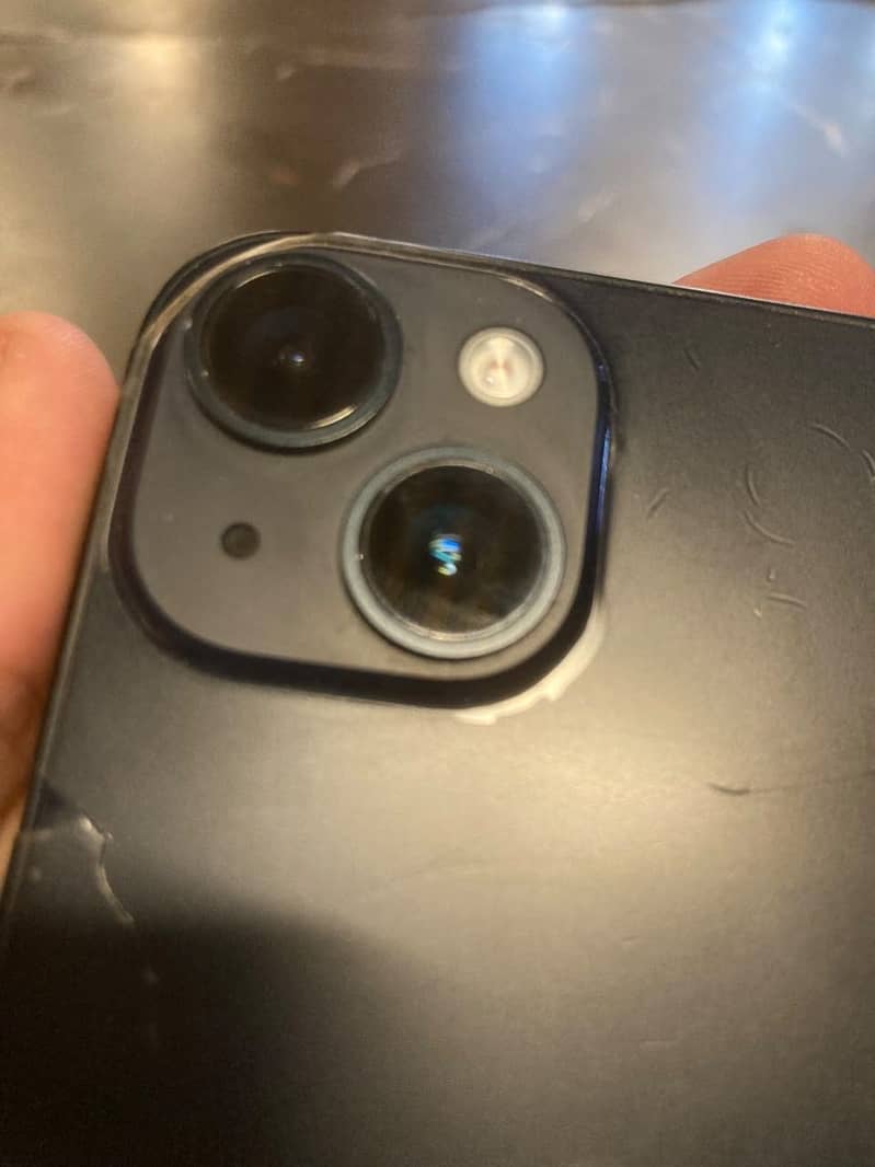 Apple iPhone 14 2