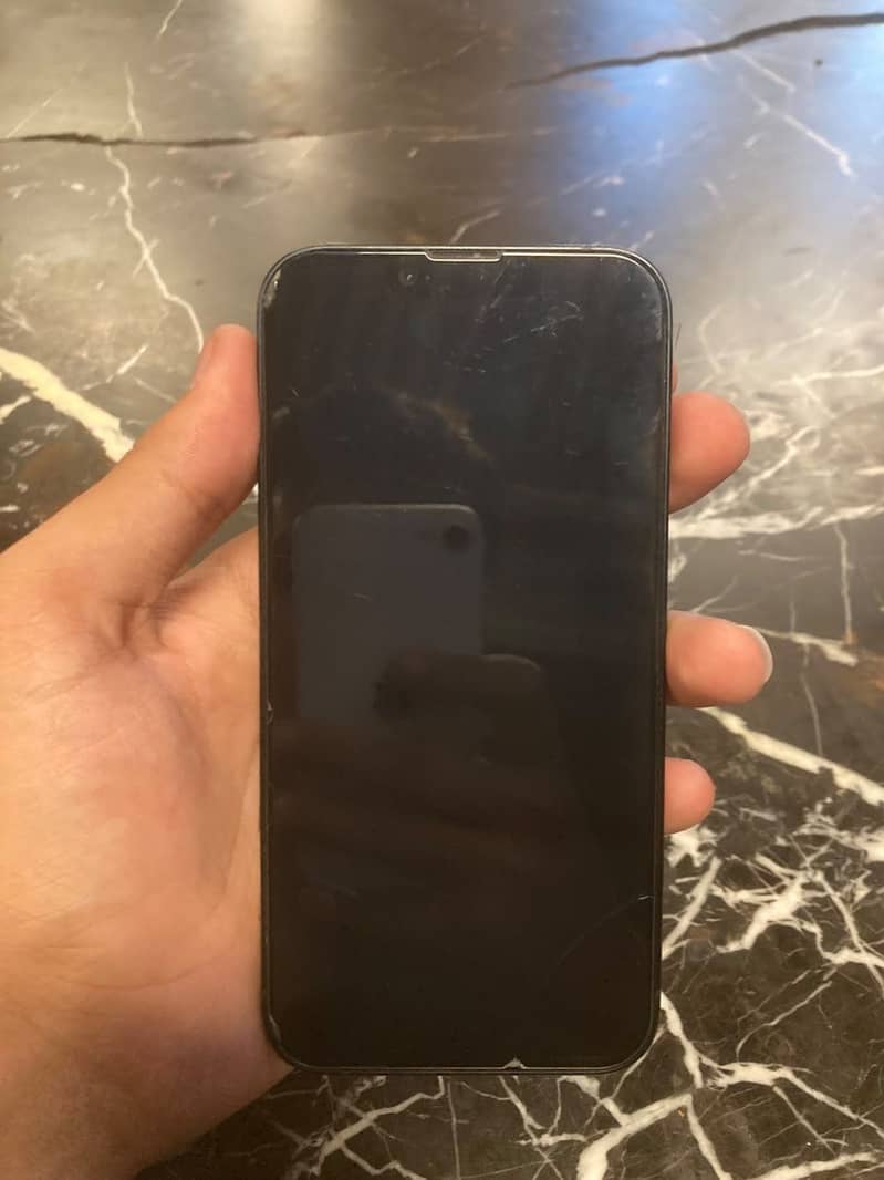 Apple iPhone 14 5