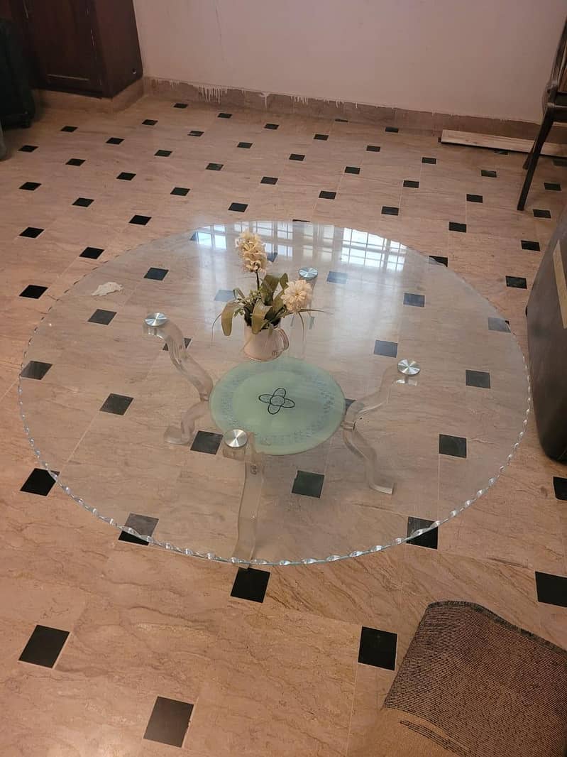 glass centre table 0