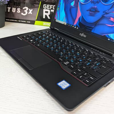 Core i7 8th Generation laptop 256GB Nvme Ssd 8GB Ram Slim handy laptop