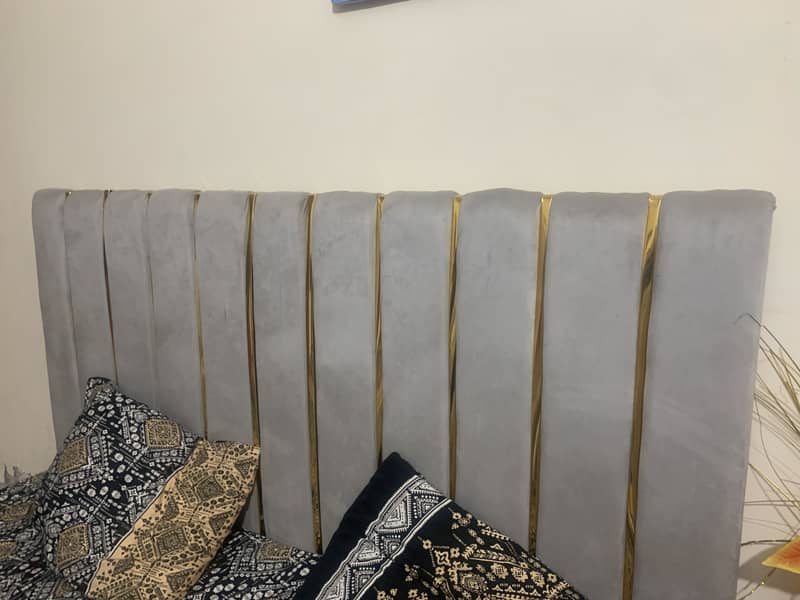 Double bed 6
