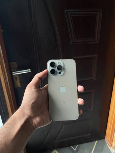 Apple iPhone 15 Pro Max | JV | 86 BH