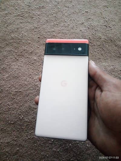 Google Pixel 6 all ok 10 by 9.5 condition clear panel and back
