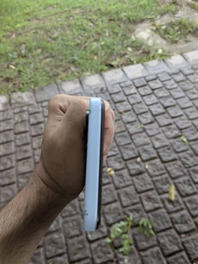 Tecno Camon 19