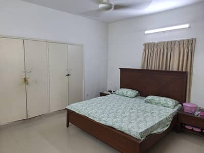 dha phase 2 1000 yeards portion fully furnished 3 bad DD with all utilities bank/ company