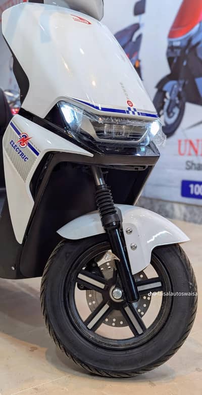 New United Smart Pro  Scooter