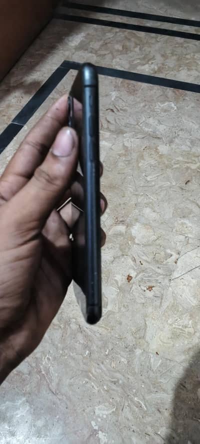 Apple iPhone 11 64gb factory unlock