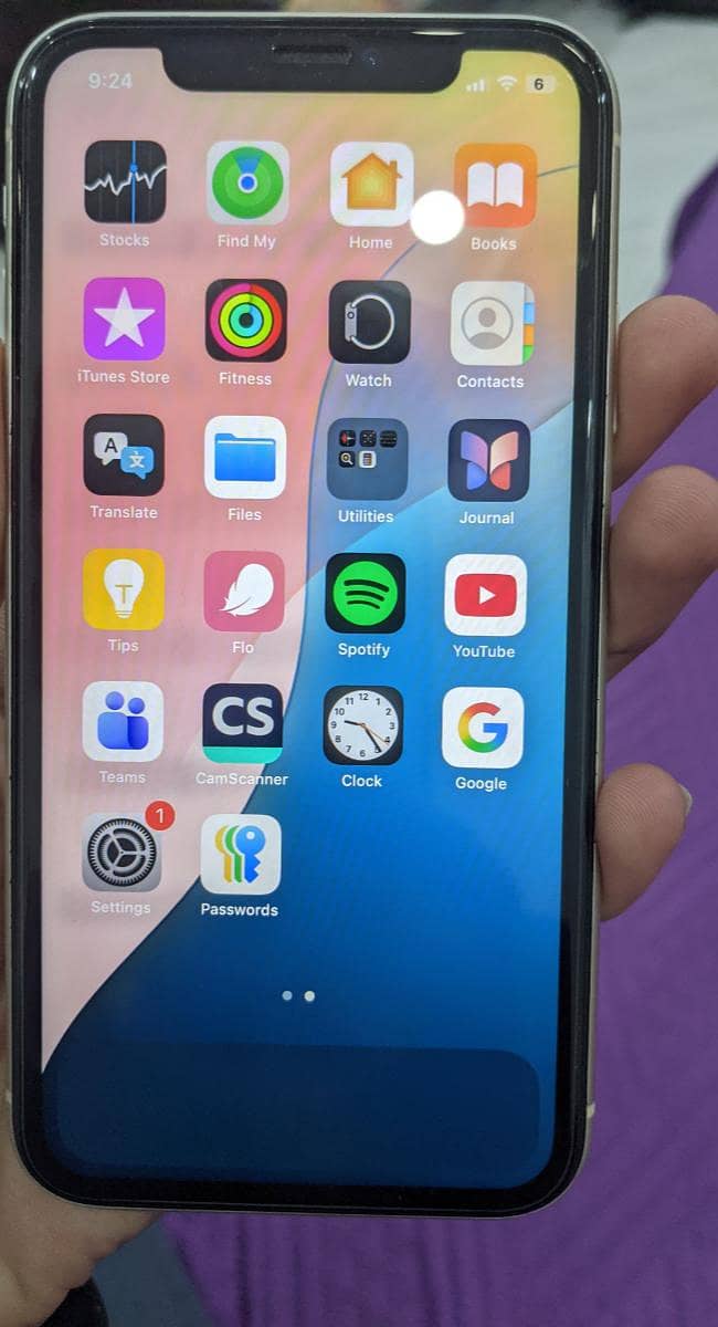 Apple iPhone 11 4