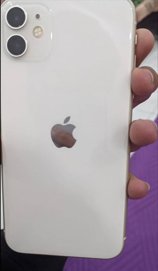 Apple iPhone 11 5