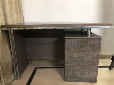 OFFICE FANCY TABLE FOR SALLE!!