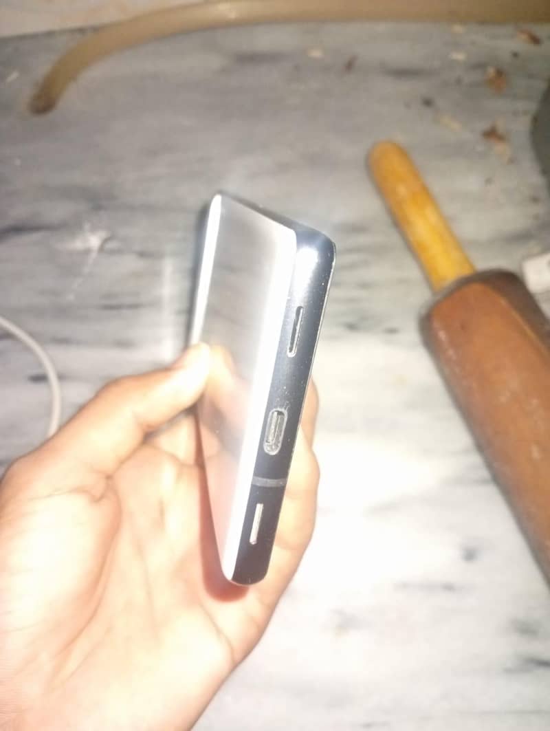 Google Pixel 7a 3