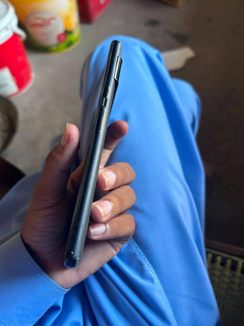 Google Pixel 6 Pro 4