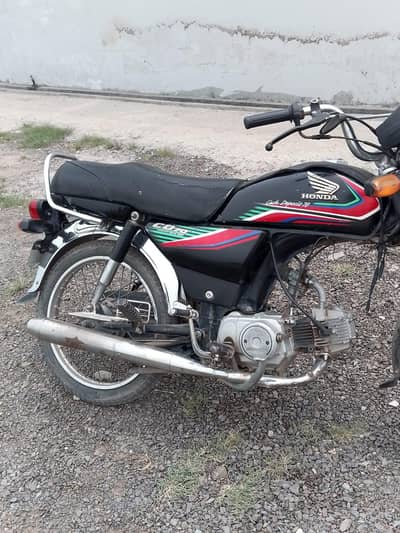 ALL ORIGINAL EK ADD PAKWHEELS PE HAI OR EK OLX PE  ORIGINAL PARTS