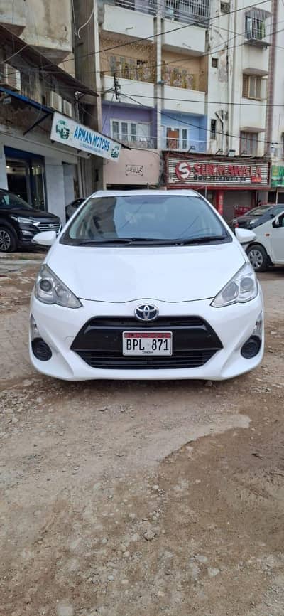 Toyota Aqua s key model 2015 reg 2019