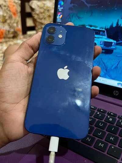 Apple iPhone 12