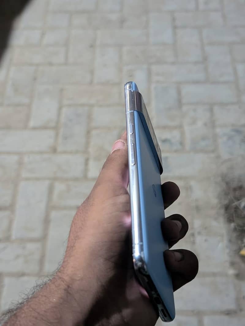 Google Pixel 8 Pro 1