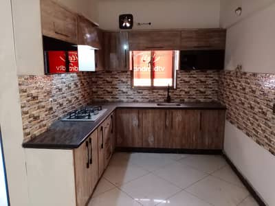 2nd Floor with Roof top 3Bed-DD flat available for Sale in Kings Cottages, Block-7 Gulistan-e-Jauhar Karachi